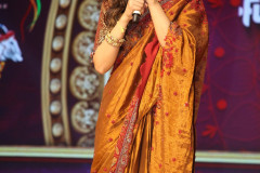 Anaganaga-Oka-Raju-PRE-50