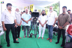Chaitanya-Rao-Kranthi-Madhav-Sreeyas-Chitra-Purna-Naidu-Production-No-5-Movie-Opening-19