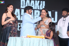 Daaku-Maharaaj-Success-Celebrations-5