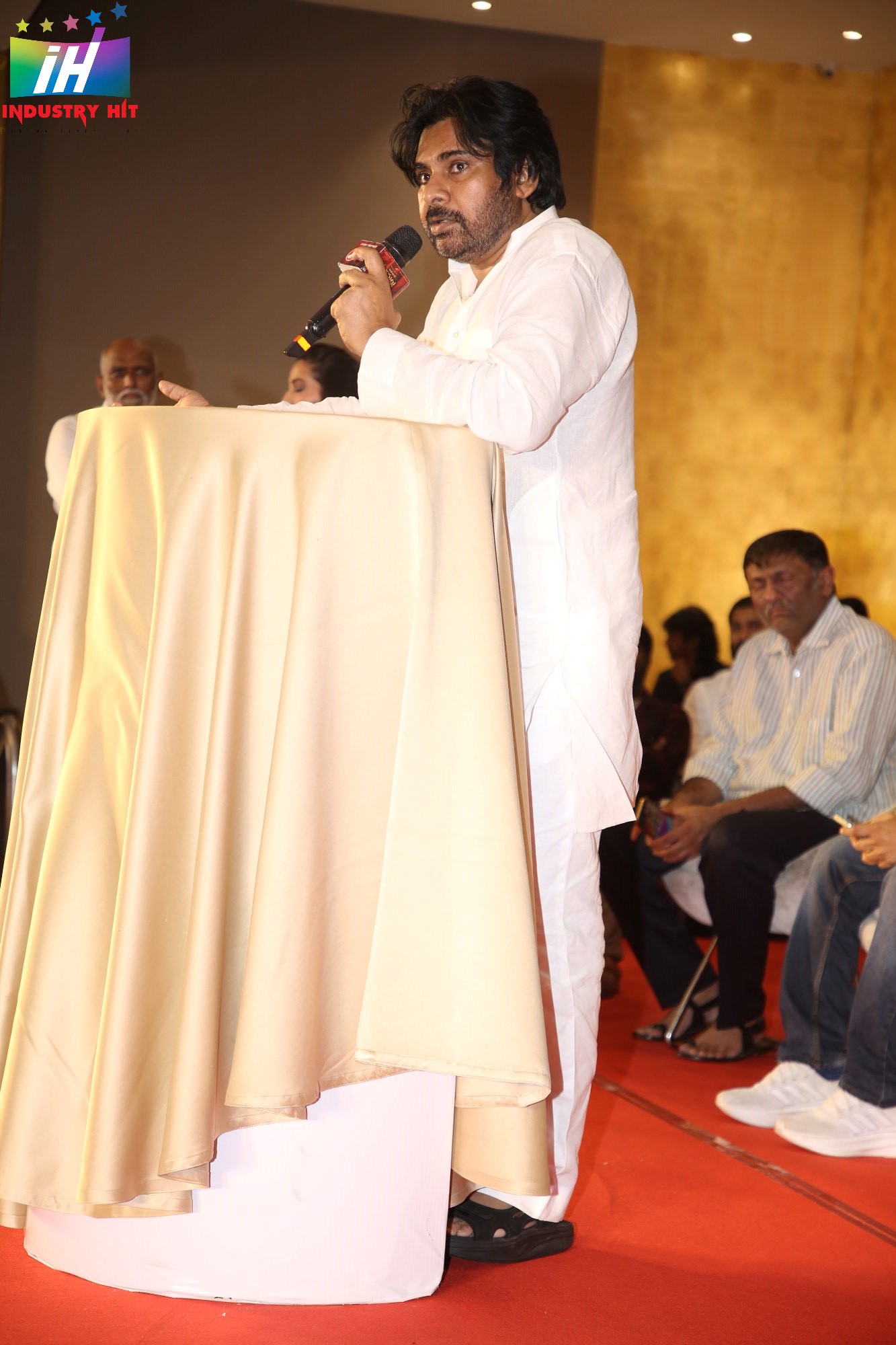 Hari-Hara-Veera-Mallu-Success-Meet-10
