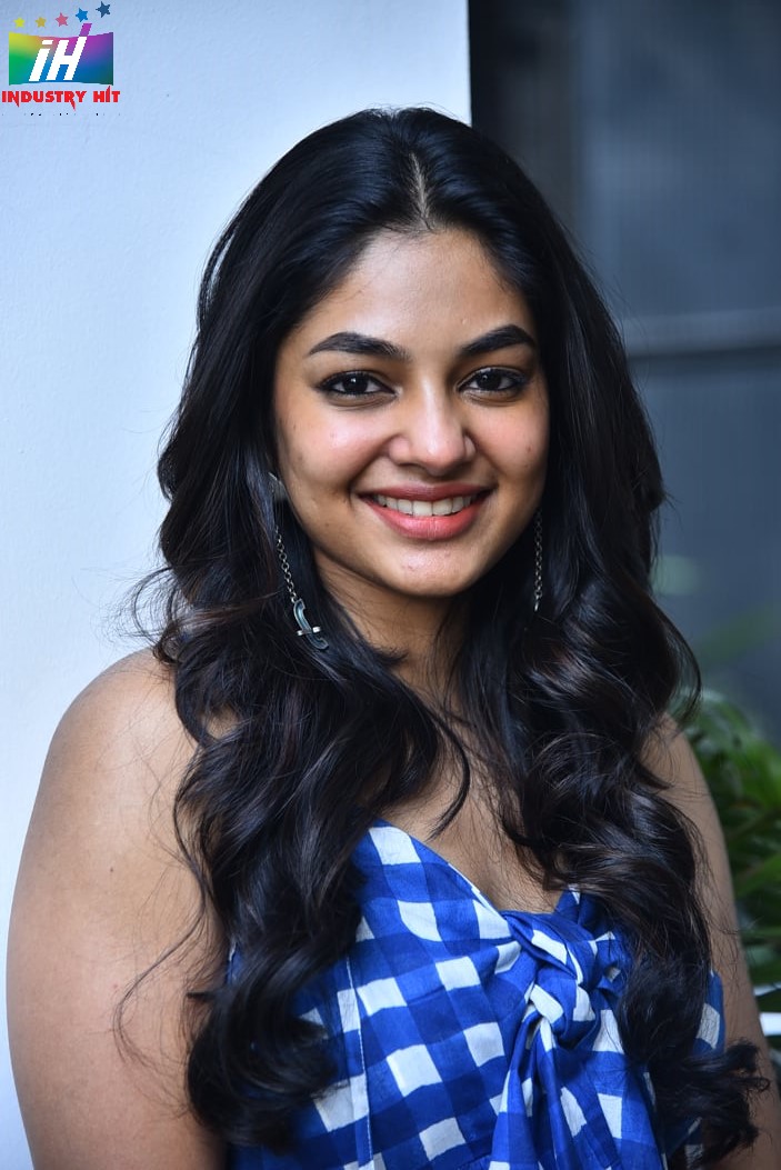 Ivana-At-Single-Success-Press-Meet-17