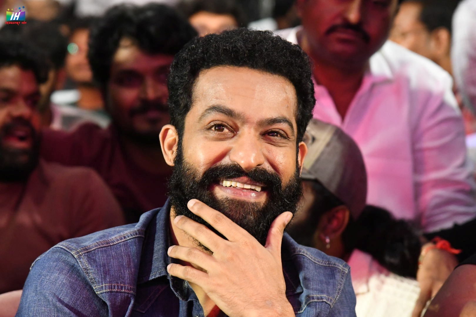 Kantara-Chapter-1-Grand-Pre-release-Event-At-Hyderabad-28