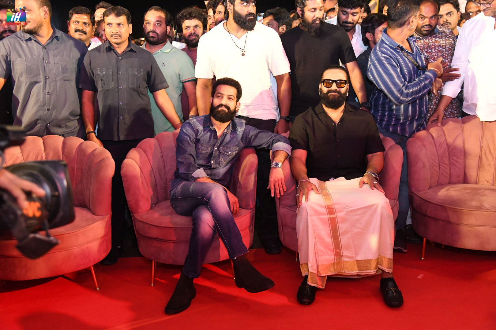Kantara-Chapter-1-Grand-Pre-release-Event-At-Hyderabad-36