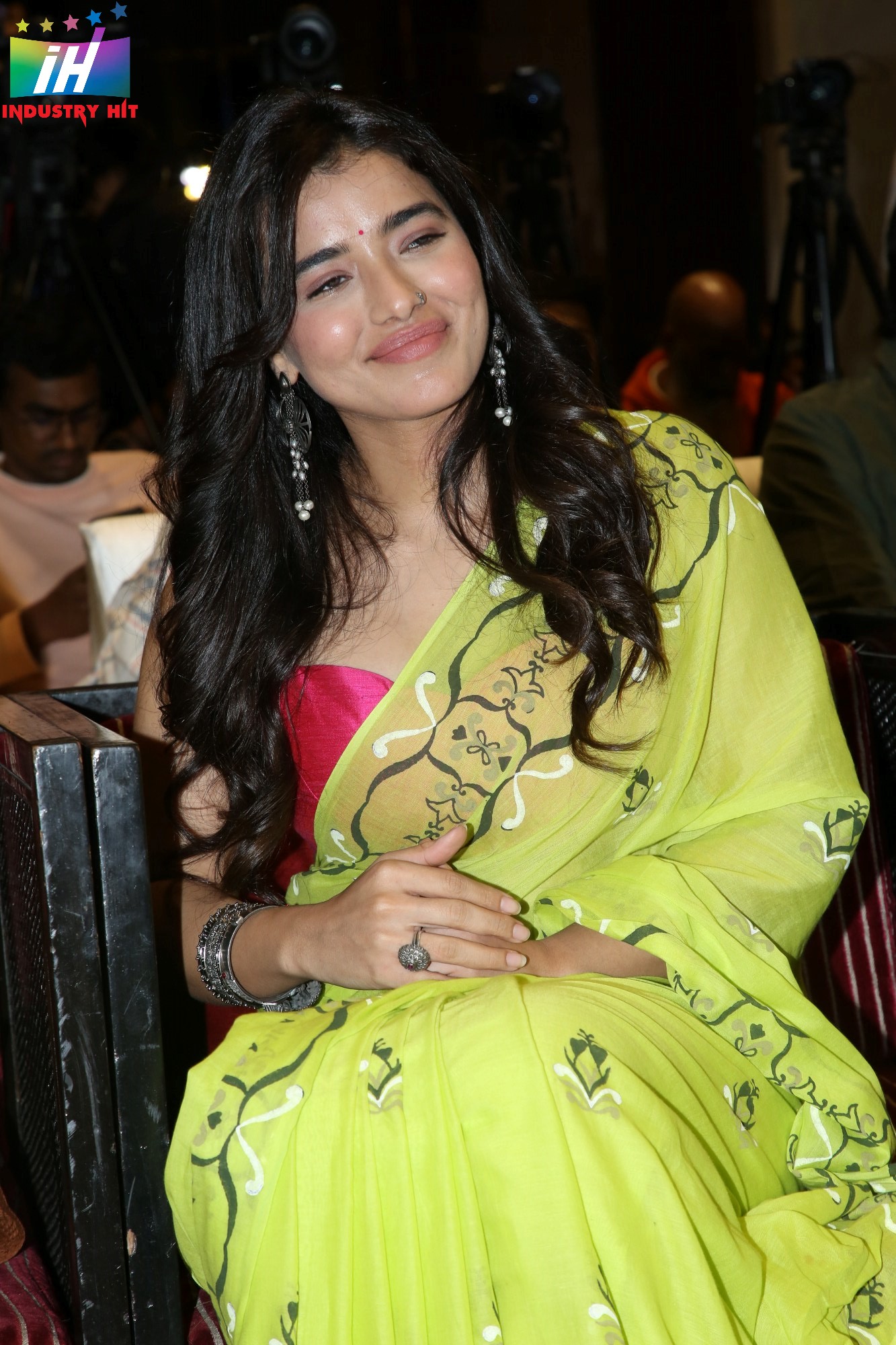 Ketika-Sharma-@-Single-Success-Meet-10