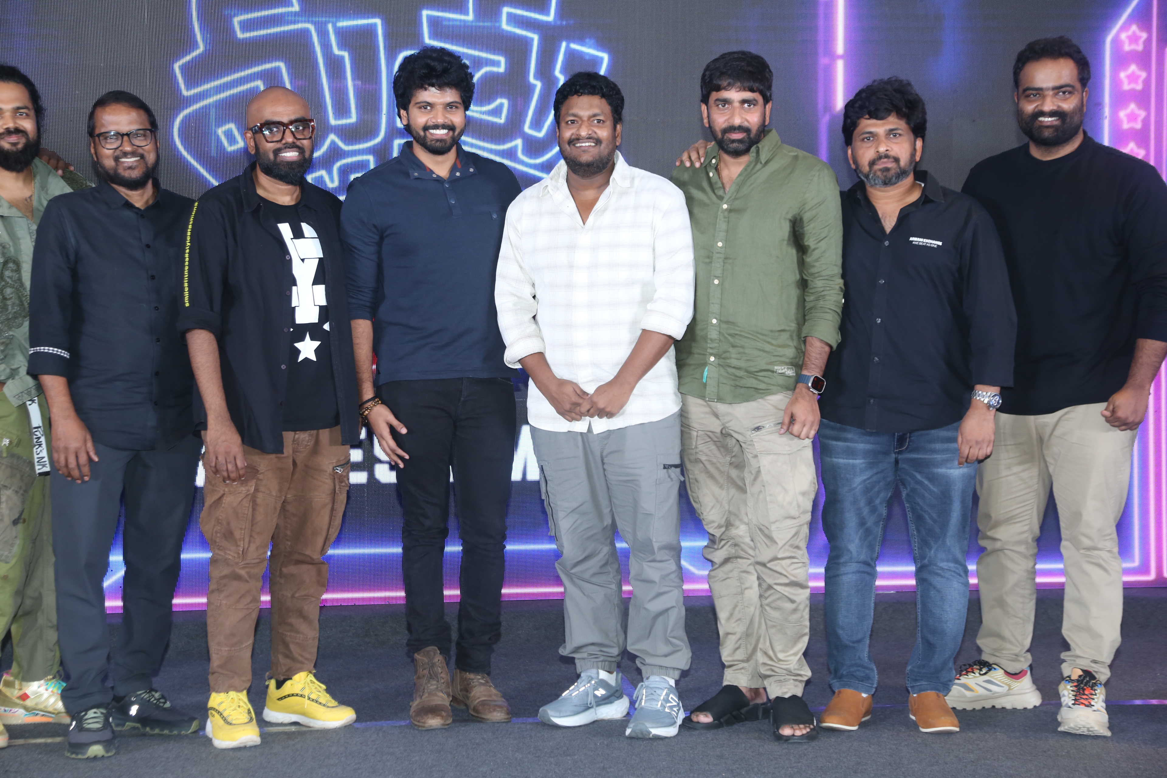 MathuVadalara2-HELARIOUS-BLOCKBUSTER-celebrations-20