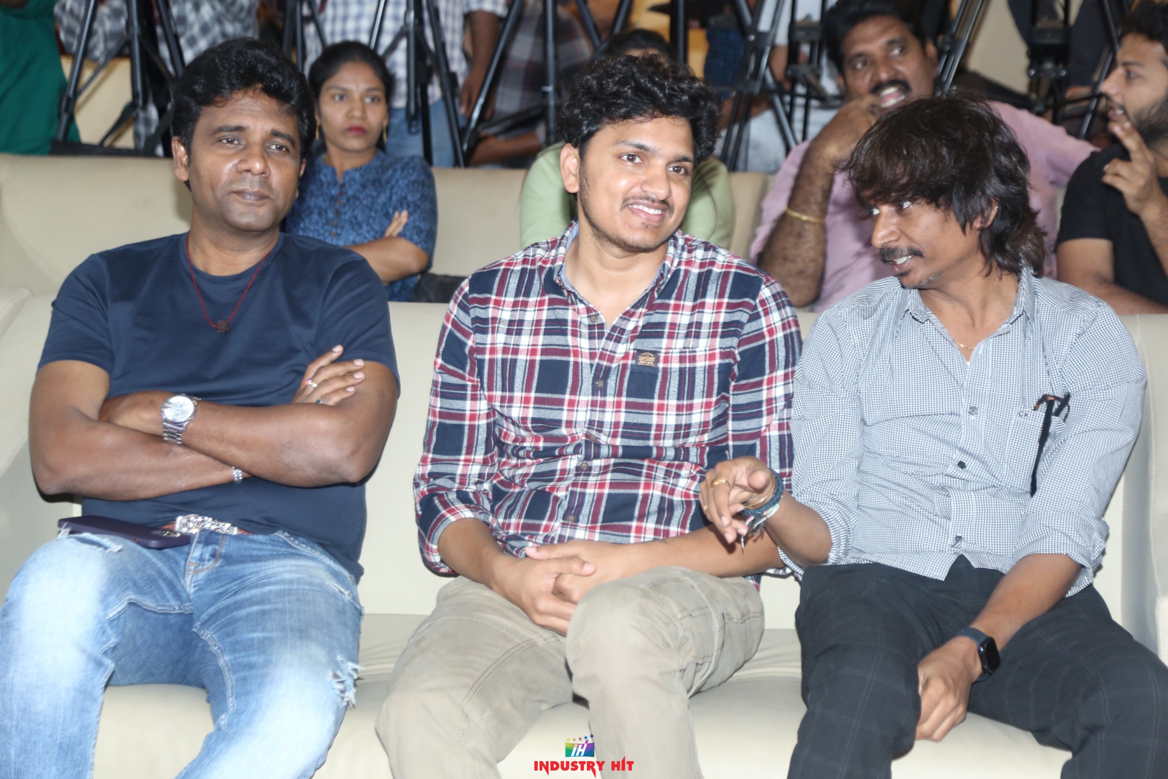 MathuVadalara2-HELARIOUS-BLOCKBUSTER-celebrations-9
