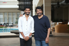 Megastar-Chiranjeevi-Meet-And-Greet-With-Media-Fraternity-42