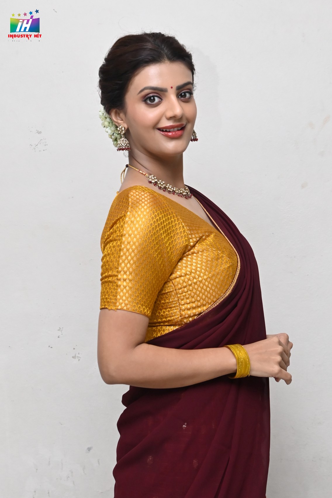 Meera-Raj-At-Son-Of-Pre-Release-Event-1