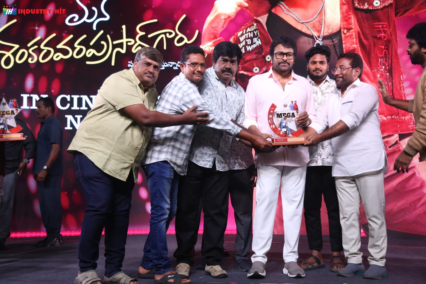 Mana-ShankaraVaraPrasad-Garus-All-Time-Regional-Industry-Hit-Celebrations-Photos-139