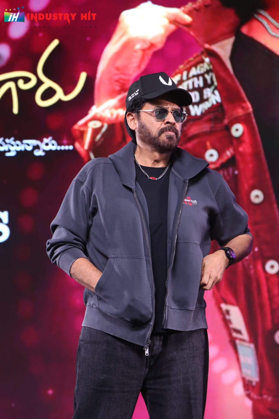 Mana-ShankaraVaraPrasad-Garus-All-Time-Regional-Industry-Hit-Celebrations-Photos-165