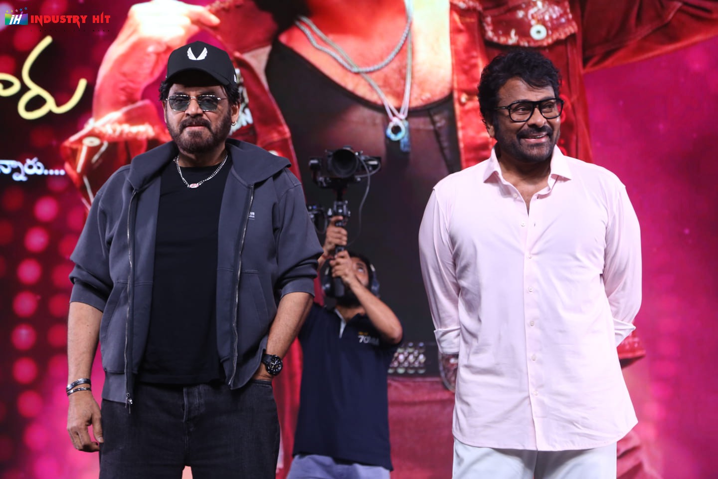 Mana-ShankaraVaraPrasad-Garus-All-Time-Regional-Industry-Hit-Celebrations-Photos-237