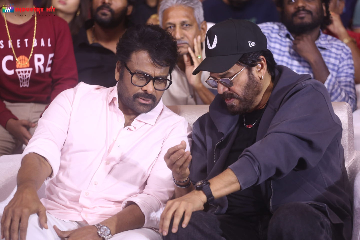 Mana-ShankaraVaraPrasad-Garus-All-Time-Regional-Industry-Hit-Celebrations-Photos-76