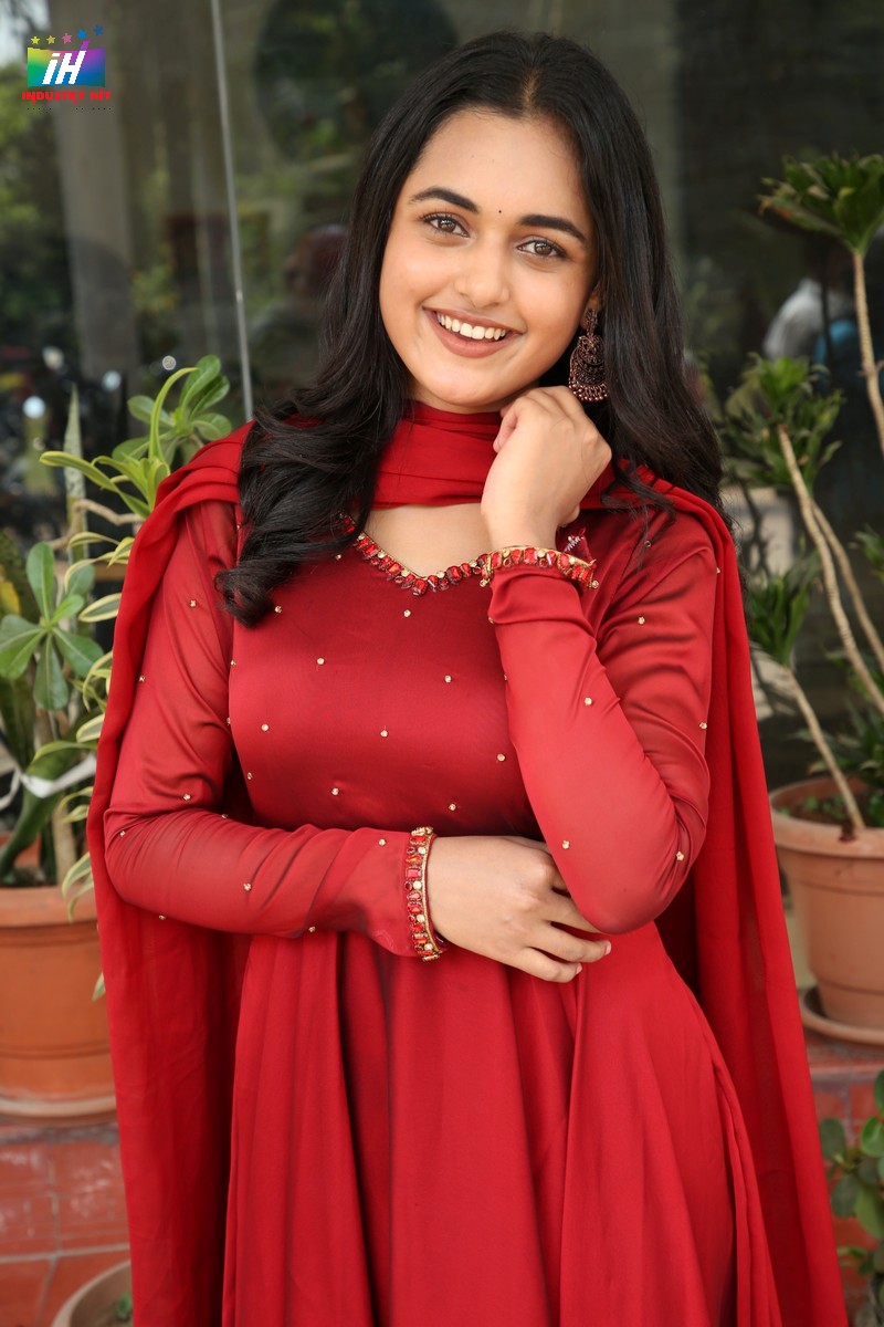 Smeha-Manimegalai-At-Deewana-Movie-Song-Launch-2