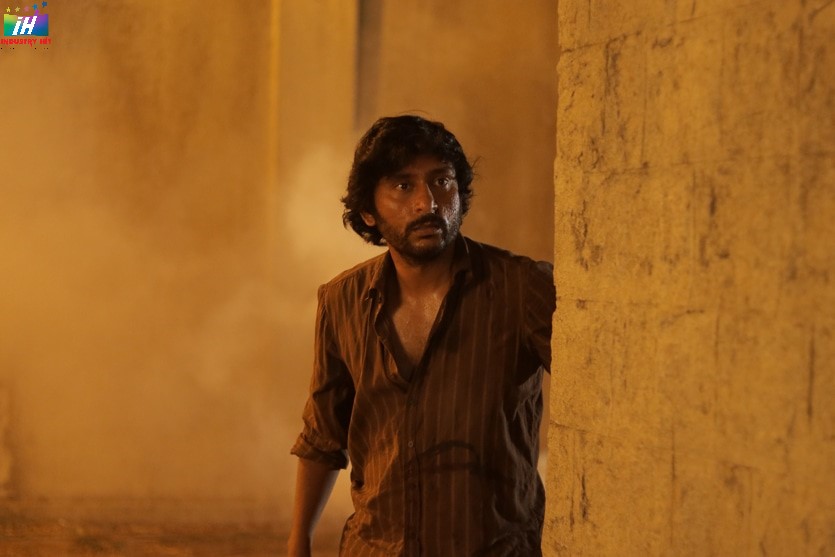 RJ-Balaji-In-Sorgavaasal-9
