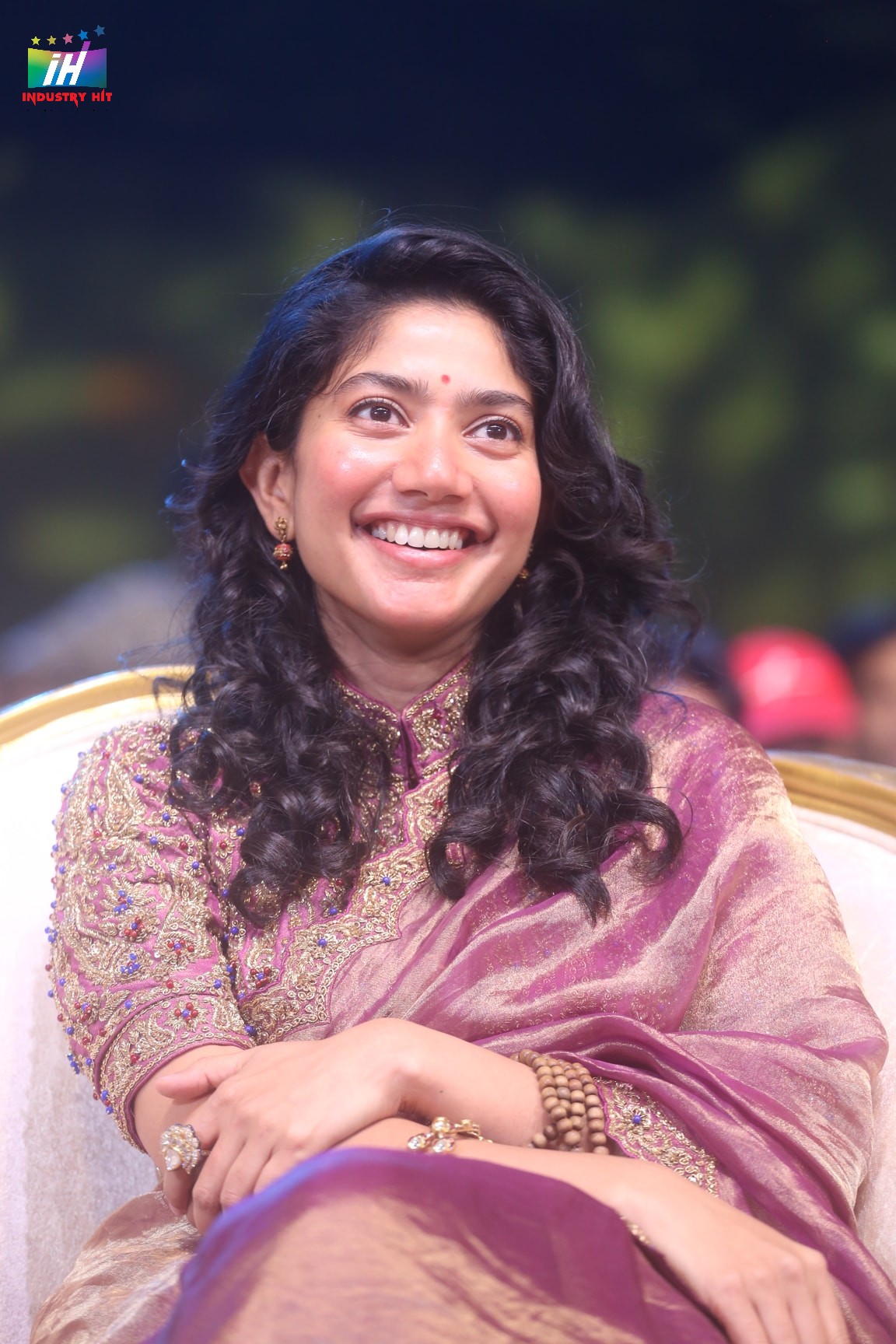 Sai-Pallavi-At-Ramayana-Pre-Release-Event-1