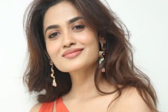 Teju-Ashwini-At-Nawab-Cafe-Title-Press-Meet-4