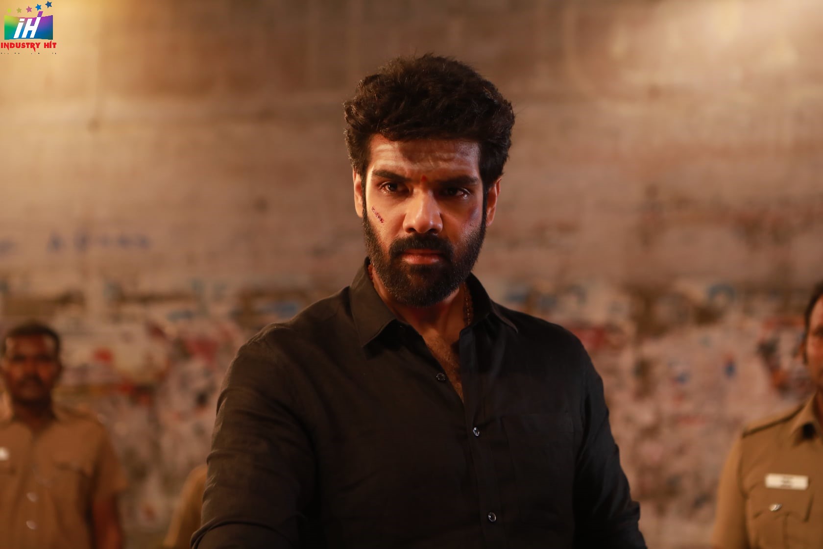 TEN-HOURS-Movie-Stills-4