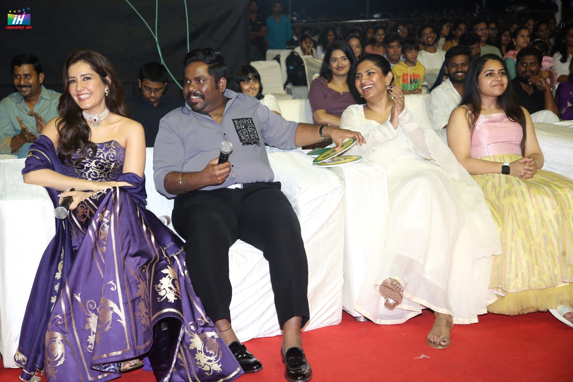 Telusu-Kada-Pre-Release-Event-68