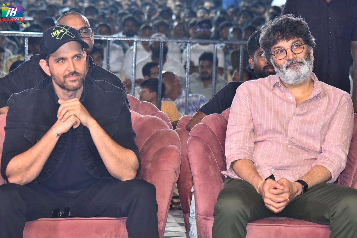 WAR-2-PRE-Release-Event-At-Hyderabad-60