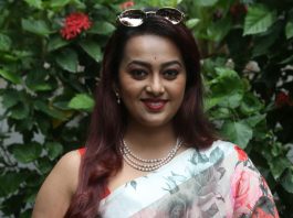 Ester Noronha - Photos