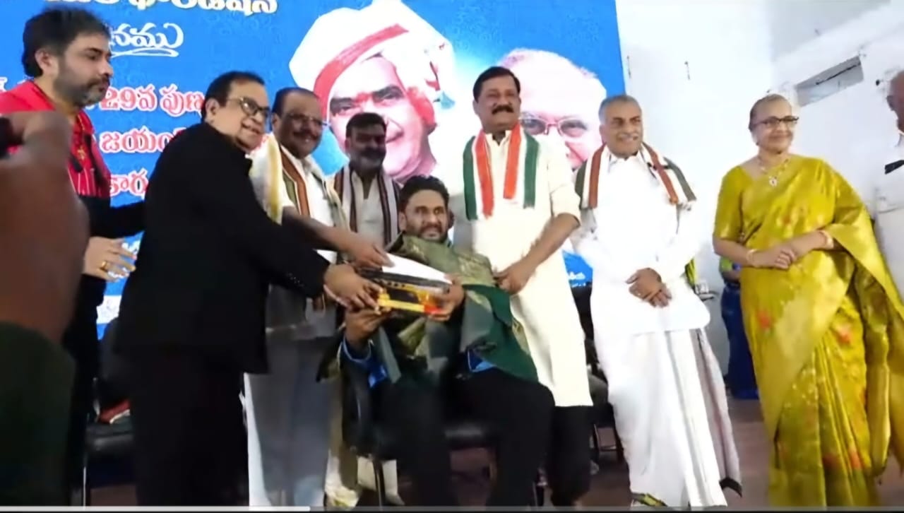 Harinath Policherla Conferred With Lifetime Achievement Award