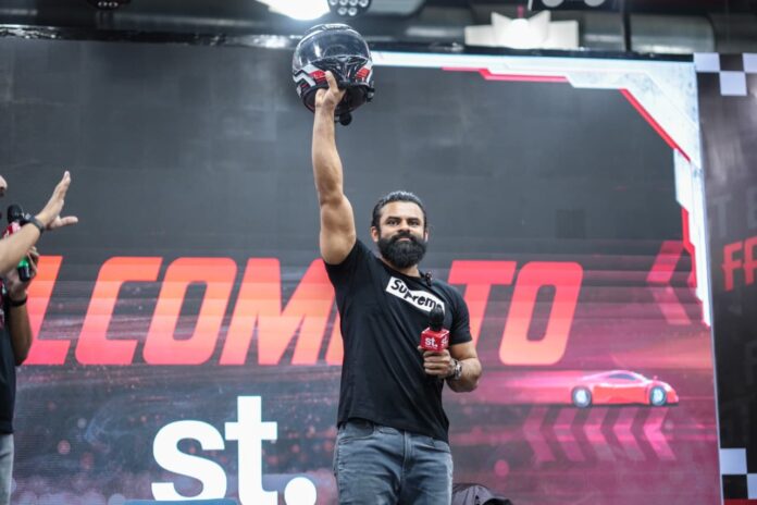Supreme Hero Sai Durgha Tej Inspires Fans at Car Expo 2025 (1)