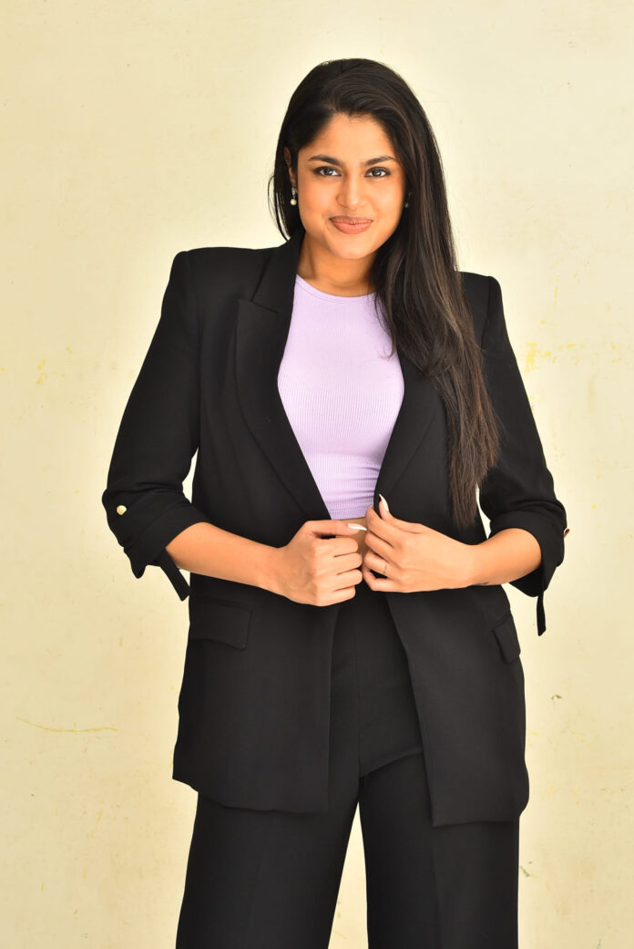 “Gurram Paapireddy” Heroine Faria Abdullah