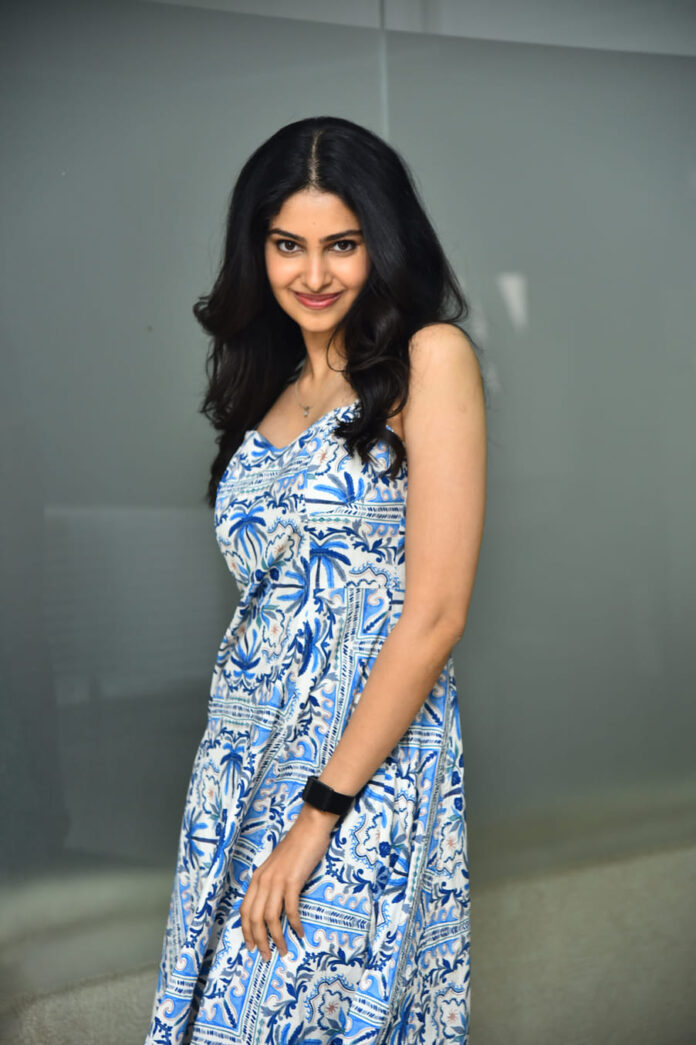 Manasa Varanasi Interview About Couple Friendly