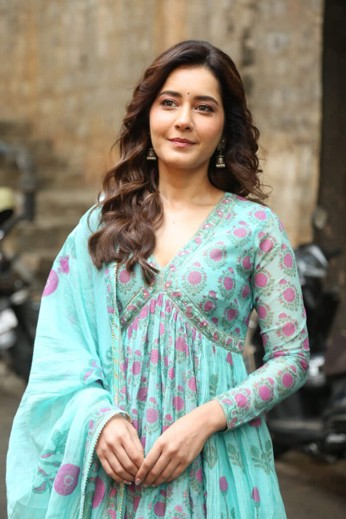 Raashii Khanna AT Ustaad Bhagat Singh Interview