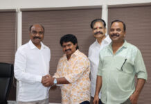 Director Subba Reddy Voluntarily Gives His Dream Title ‘Varanasi’ to SS Rajamouli–Mahesh Babu Film Director Subba Reddy Voluntarily Gives His Dream Title 'Varanasi' to SS Rajamouli–Mahesh Babu Film