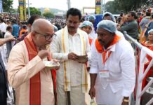 Additional EO Sri Venkayya Chowdary Enquired About The Prasadam
