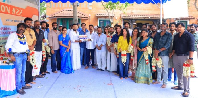 R-Ravindran-Joins-Hands-With-Sultan-Jasani-And-Chetan-Deolekar-To-Produce-Trident-Arts-22nd-Film (1) R-Ravindran-Joins-Hands-With-Sultan-Jasani-And-Chetan-Deolekar-To-Produce-Trident-Arts-22nd-Film