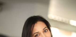 ‘Aadarsha Kutumbam – House No. 47’ Heroine Srinidhi Shetty Interview